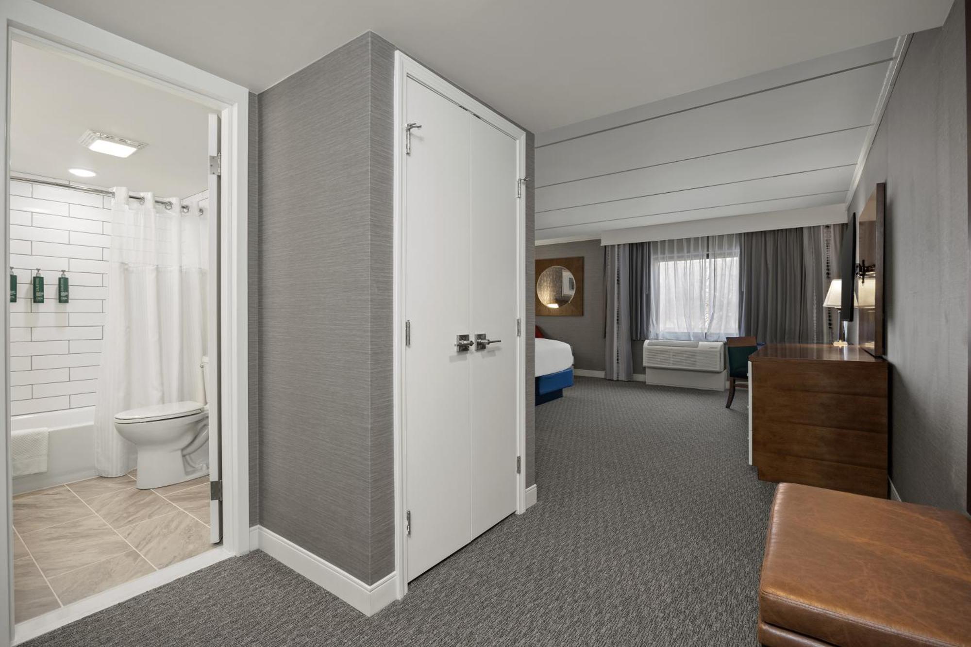 Radisson Hotel Корнинг Экстерьер фото