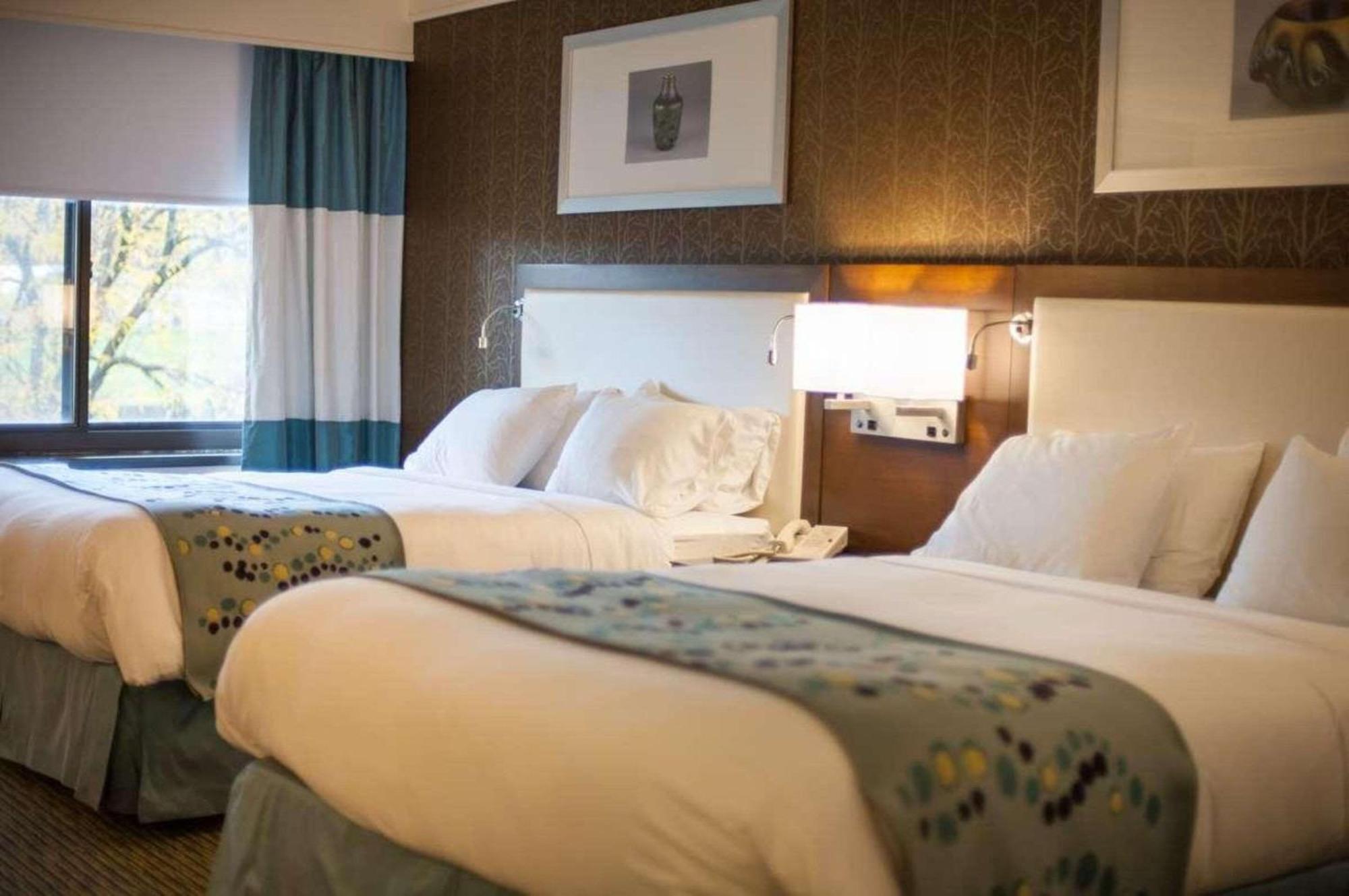 Radisson Hotel Корнинг Экстерьер фото